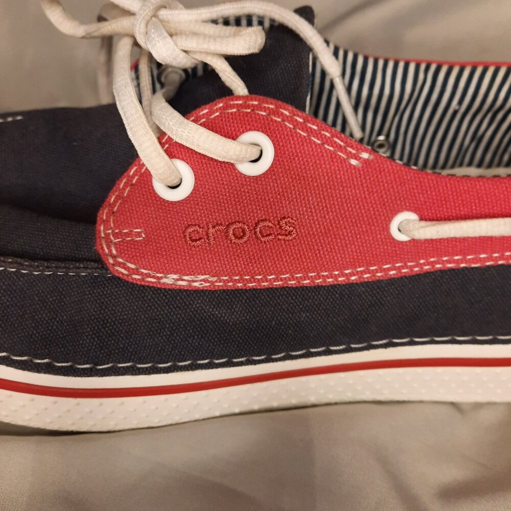 Crocs - Picture 2 of 7